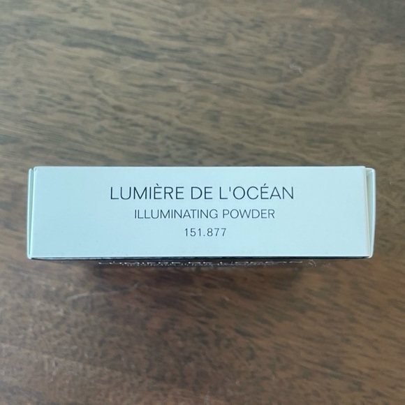 SOLD CHANEL LUMIÈRE DE L’OCÉAN Illuminating Powder - Picture 8 of 10